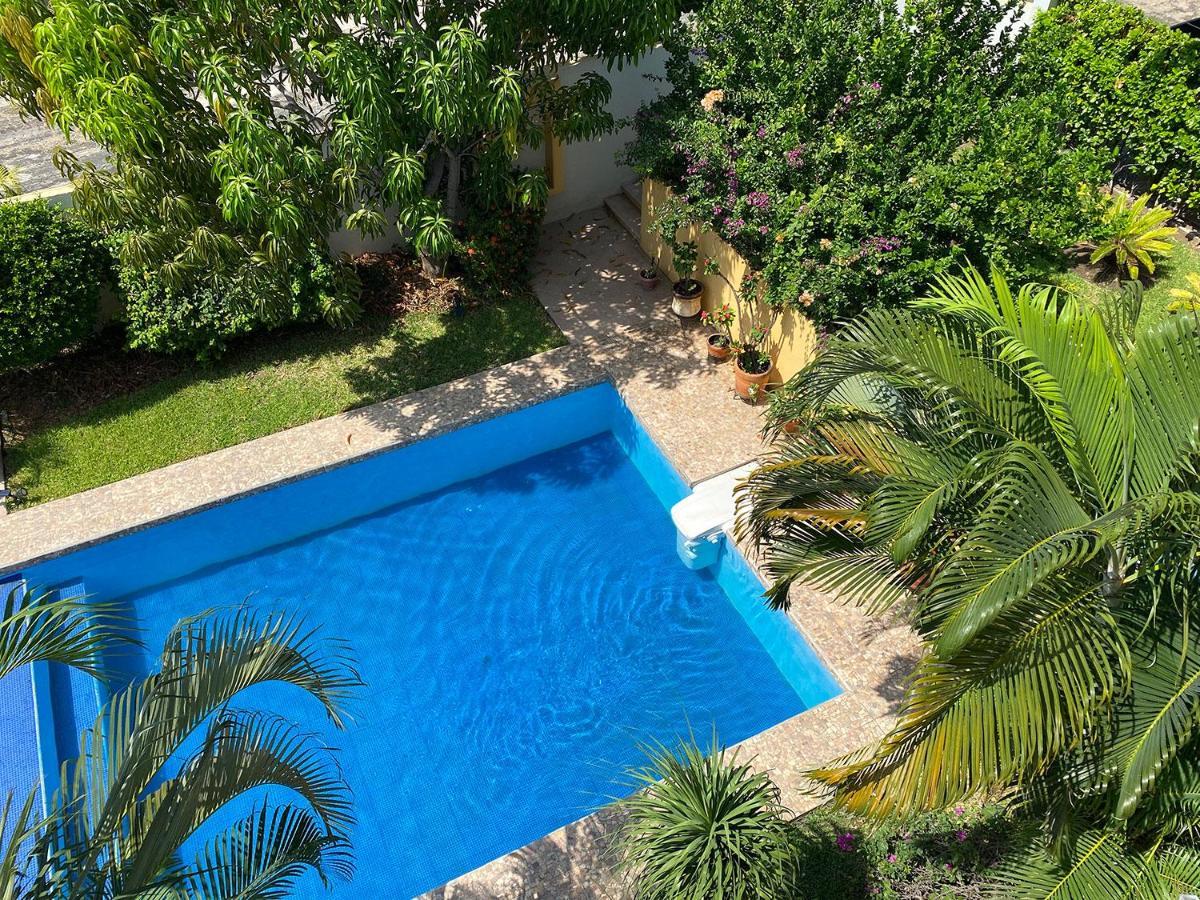 Zandoyo Bed & Breakfast ปูแอร์โตเอสกอนดิโด ภายนอก รูปภาพ