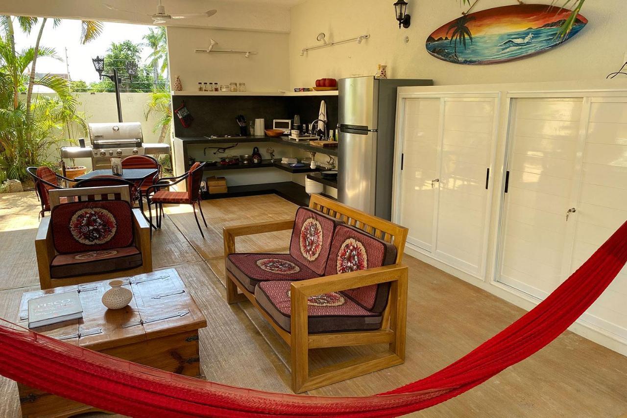 Zandoyo Bed & Breakfast ปูแอร์โตเอสกอนดิโด ภายนอก รูปภาพ