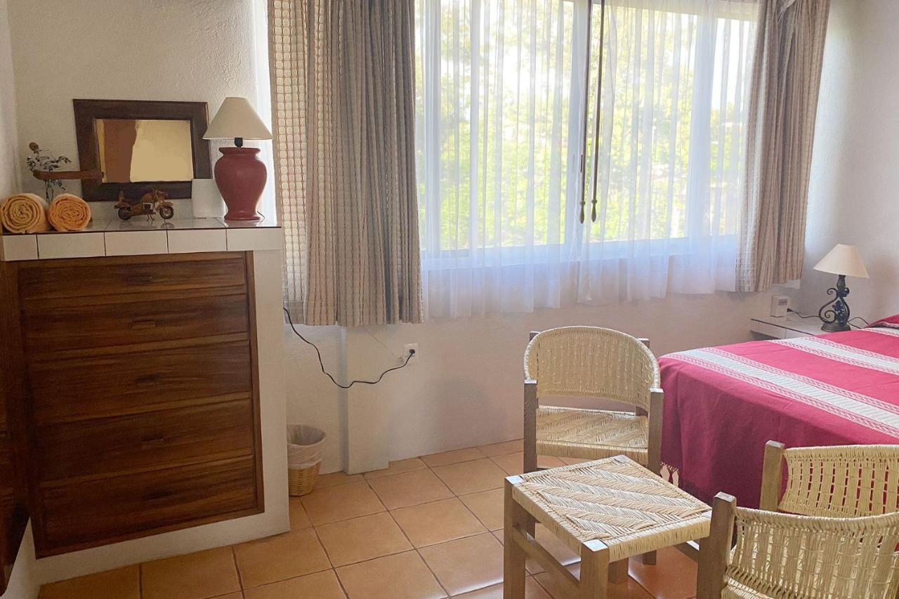 Zandoyo Bed & Breakfast ปูแอร์โตเอสกอนดิโด ภายนอก รูปภาพ