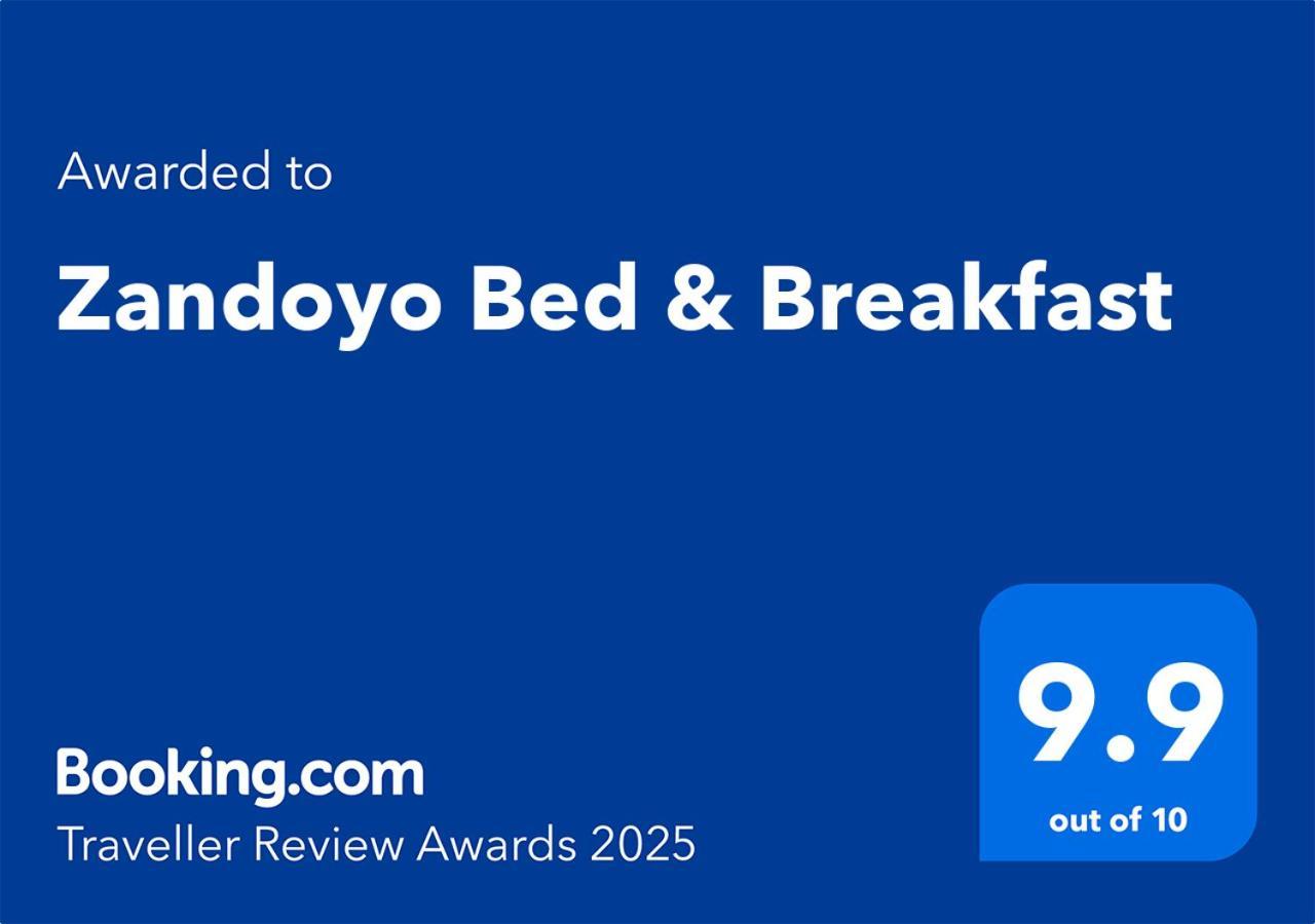 Zandoyo Bed & Breakfast ปูแอร์โตเอสกอนดิโด ภายนอก รูปภาพ